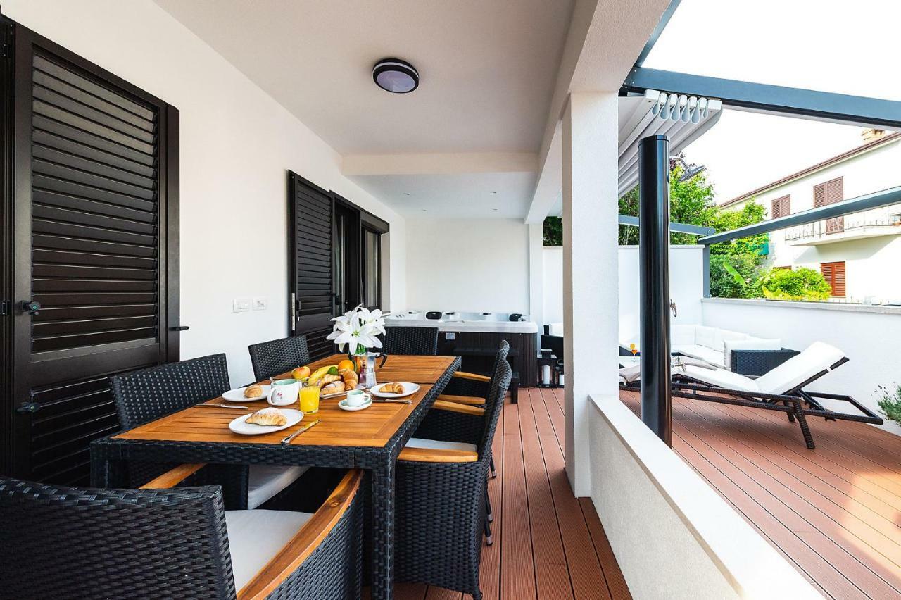 Apartment Auretta Novigrad Istria Eksteriør billede